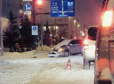 �������x