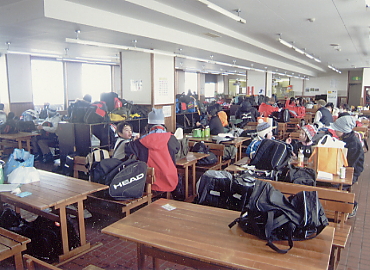 �������x