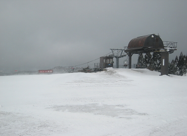 ���َR�X�L�[��