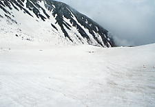 �����A���v�X����~