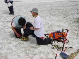 �����A���v�X����~