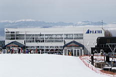 �s���^�X����