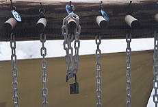 �s���^�X����