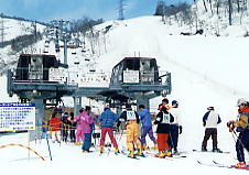 �������ێR